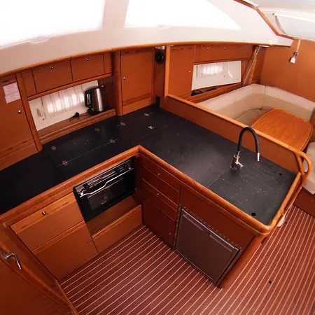 Narayana Sailing Yacht Отель